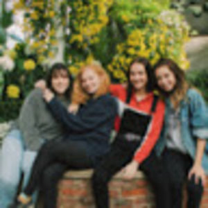 Meet your Posher, Lia